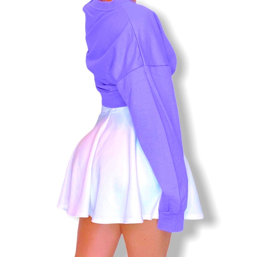 GRAPE PURPLE CROPPED SWEATSHIRT - SUSTAINABLE CLOTHING FROM RECYCLED MATERIALS